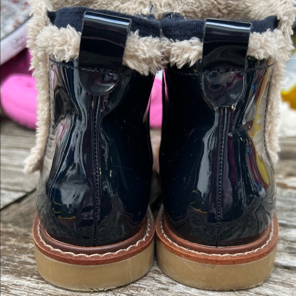 Zara Glossy Navy Kids Boots with Tan Sole - Picture 2 of 7